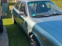 Gebraucht Audi 80 90 PS (66 kW) 1992 Grün Limousine