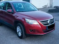 Gebraucht VW Tiguan 140 PS (102 kW) 2009 Rot SUV