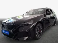 Neu BMW i5 Performance 250 kW (340 PS) 2026 Schwarz Kombi