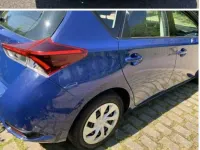 Gebraucht Toyota Auris 99 PS (72 kW) 2017 Blau Limousine