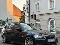 Gebraucht BMW 330 231 PS (169 kW) 2006 Schwarz Kombi