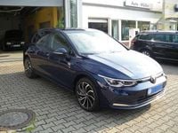 Gebraucht VW Golf VIII Active 131 PS (96 kW) 2022 Atlantic blue metallic Limousine