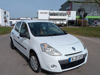 Gebraucht Renault Clio III 75 PS (55 kW) 2009 Weiß Limousine