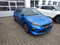Gebraucht Kia Ceed 140 PS (102 kW) 2018 Blau Kleinwagen