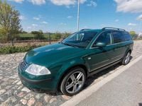 Usata VW Passat 101 CV (74 kW) 2001 Verde Station wagon