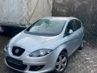 Second-hand Seat Altea 105 CP (77 kW) 2007 Argintiu SUV