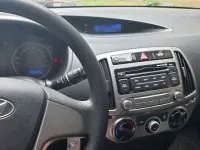 Gebraucht Hyundai i20 Trend 86 PS (63 kW) 2014 Grau Kleinwagen
