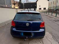 Gebraucht VW Polo Match 69 PS (50 kW) 2013 Blau Kleinwagen