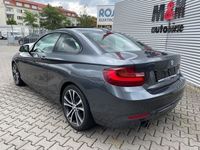 gebraucht BMW 220 i Coupe Sport Nav GSD LED PDC Leder Sh Tempo