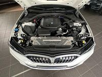 Gebraucht BMW 318 Shadowline 150 PS (110 kW) 2023 Weiß Kombi