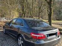 Gebraucht Mercedes E350 Avantgarde 265 PS (194 kW) 2011 Grau Limousine