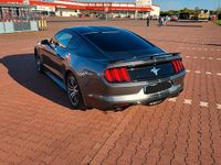 Gebraucht Ford Mustang 305 PS (224 kW) 2015 Silber Coupé