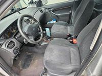 Gebraucht Ford Focus 101 PS (74 kW) 2000 Silber Kombi