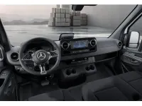 Używany Mercedes Sprinter 170 KM (125 kW) 2025 Biały Van