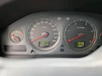 Gebraucht Volvo V70 185 PS (136 kW) 2004 Silber Kombi