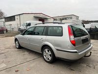 Gebraucht Ford Mondeo Trend 145 PS (106 kW) 2002 Grau Kombi