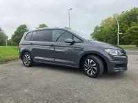 Gebraucht VW Touran Active 122 PS (89 kW) 2022 Grau Van / Kleinbus