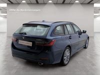 Gebraucht BMW 330e 184 PS (135 kW) 2023 Blau Kombi