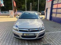 Gebraucht Opel Astra Edition 105 PS (77 kW) 2006 Pannacotta Kleinwagen
