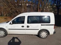 Gebraucht Opel Combo Life 94 PS (69 kW) 2008 Silber Kombi