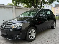 Gebraucht Dacia Sandero 75 PS (55 kW) 2014 Schwarz Kleinwagen