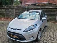 Gebraucht Ford Fiesta 97 PS (71 kW) 2009 Grau Kleinwagen