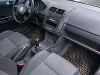 Gebraucht VW Polo Highline 86 PS (63 kW) 2003 Silber Kleinwagen