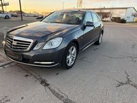 Gebraucht Mercedes E250 204 PS (150 kW) 2012 Grau Limousine