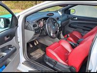 Gebraucht Ford Focus ST 226 PS (166 kW) 2009 Weiß Limousine