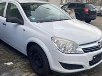 Gebraucht Opel Astra 2009 Weiß Limousine