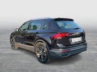 Gebraucht VW Tiguan Active 150 PS (110 kW) 2022 Schwarz SUV