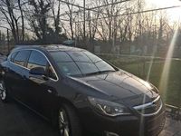 Gebraucht Opel Astra Active 140 PS (102 kW) 2013 Schwarz Limousine