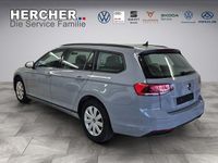 Gebraucht VW Passat 150 PS (110 kW) 2023 Grau Kombi