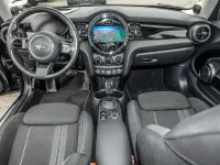 Gebraucht Mini Cooper SE 135 kW (184 PS) 2023 Schwarz Kleinwagen