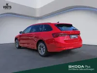 Gebraucht Skoda Octavia Ambition 150 PS (110 kW) 2022 Rot Kombi