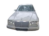 Gebraucht Mercedes E280 Elegance 193 PS (141 kW) 1995 Silber Limousine