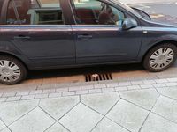 Gebraucht Opel Astra Edition 105 PS (77 kW) 2005 Kombi