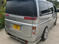 Gebraucht Nissan Elgrand 240 PS (176 kW) 2005 Silber Van / Kleinbus