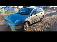 Usata Ford Focus 101 CV (74 kW) 2004 Grigio Berlina
