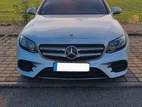 Gebraucht Mercedes E220 AMG line 194 PS (142 kW) 2017 Silber Kombi