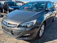 Gebraucht Opel Astra Active 120 PS (88 kW) 2013 Grau Limousine