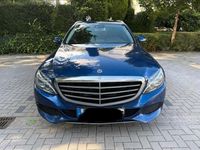 Gebraucht Mercedes C220 179 PS (131 kW) 2015 Blau Kombi