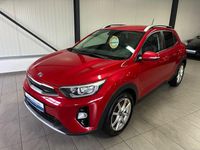 Gebraucht Kia Stonic Spirit 120 PS (88 kW) 2017 Rot SUV