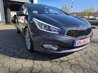 Gebraucht Kia Ceed Spirit 128 PS (94 kW) 2014 Grau Kleinwagen
