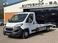 Gebraucht Peugeot Boxer 165 PS (121 kW) 2022 Weiss Van