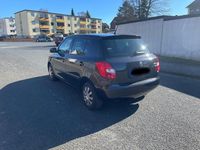 Gebraucht Skoda Fabia Ambition 86 PS (63 kW) 2012 Schwarz Kleinwagen