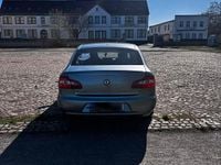 Gebraucht Skoda Superb 128 PS (94 kW) 2011 Grau Limousine