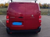 Gebraucht Peugeot Expert 116 PS (85 kW) 2017 Rot Van