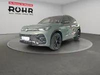 Gebraucht VW Tiguan R-line 193 PS (141 kW) 2025 Cipressinogrün metallic SUV