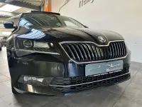 Gebraucht Skoda Superb 190 PS (139 kW) 2018 Schwarz Limousine